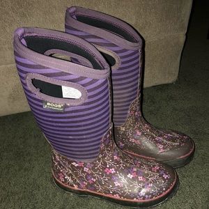 Girls Bogs Boots size 2